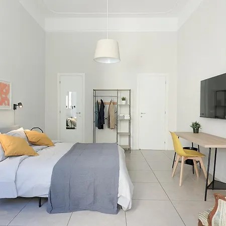 Casa Doclea _Comfort & Relax Nel Cuore Della Citta Naples Exterior photo